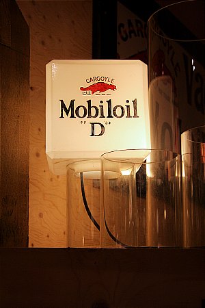 MOBIL "D" LARGE OIL - click to enlarge